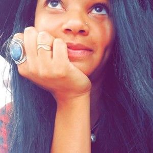 Meet your Posher, Myra